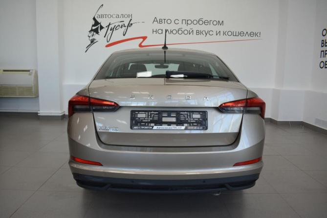 Skoda Rapid II с пробегом 2021 года, цена 1 649 000 рублей, 95000 км, лифтбек, Автокод Объявления
