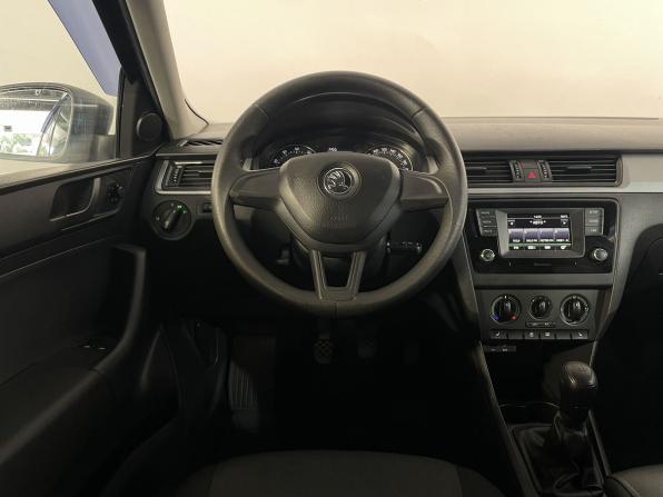 Skoda Rapid I с пробегом 2016 года, цена 1 079 900 рублей, 115145 км, лифтбек, Автокод Объявления