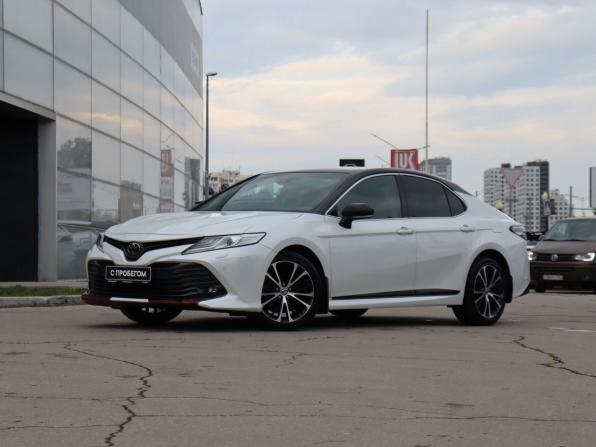 Toyota Camry VIII (XV70) Рестайлинг с пробегом 2020 года, цена 3 045 000 рублей, 42313 км, седан, Автокод Объявления