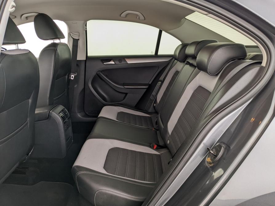 Volkswagen Jetta VI Москва  - изображение 12