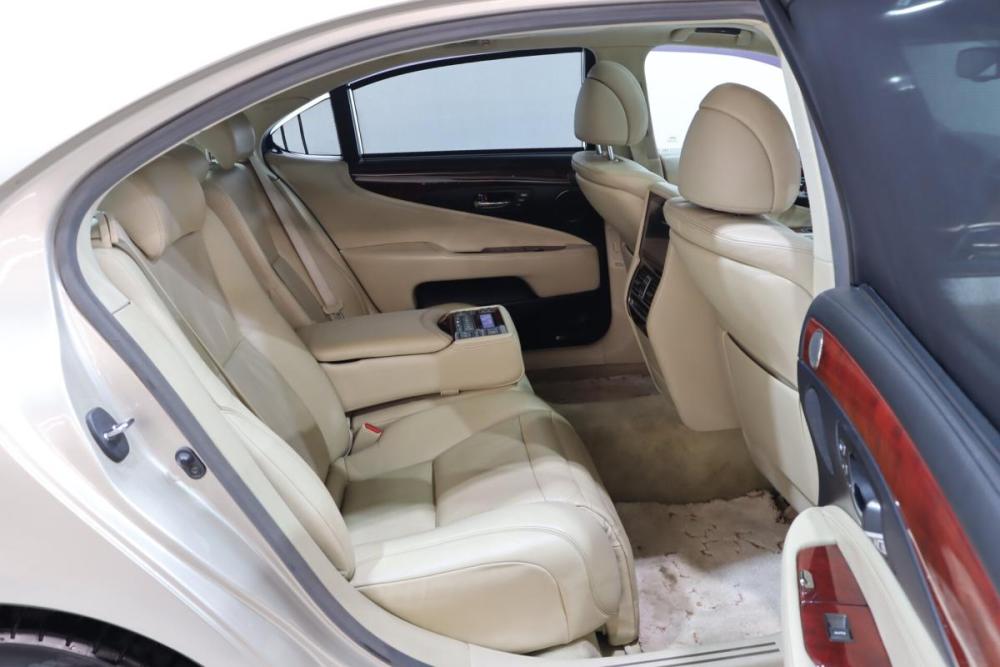 Lexus LS IV Рестайлинг Сургут  - изображение 23