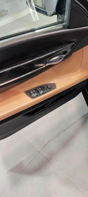 BMW 7 серии V (F01/F02/F04) Сургут  - изображение 15