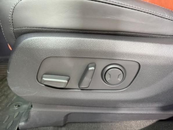 Kia Carnival IV с пробегом 2022 года, цена 4 600 000 рублей, 60559 км, минивэн, Автокод Объявления