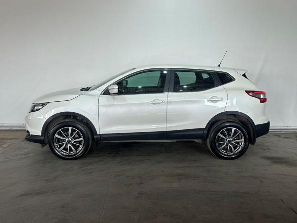 Nissan Qashqai II с пробегом 2014 года, цена 1 432 000 рублей, 101640 км, внедорожник, Автокод Объявления