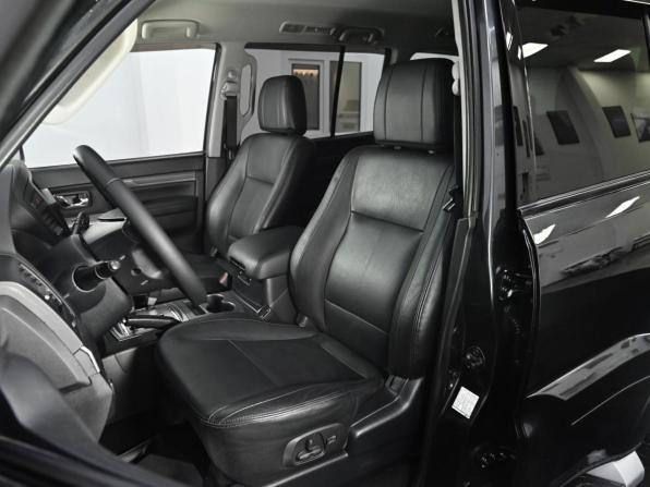 Mitsubishi Pajero IV Рестайлинг 1 с пробегом 2012 года, цена 1 549 000 рублей, 186000 км, внедорожник, Автокод Объявления