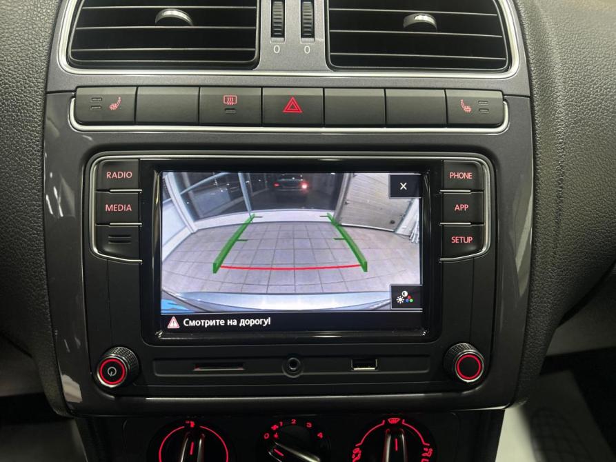 Volkswagen Polo V Рестайлинг Санкт-Петербург  - изображение 23