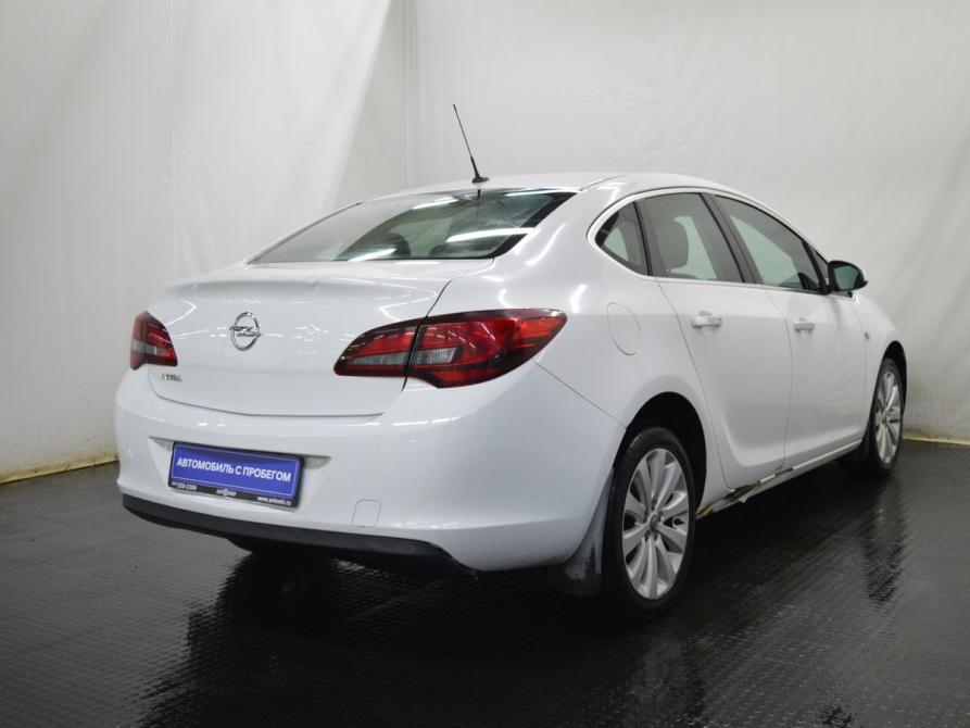 Opel Astra J Рестайлинг Санкт-Петербург  - изображение 5