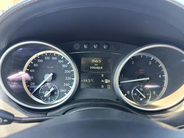 Mercedes-Benz GL-Класс I (X164) Рестайлинг с пробегом 2012 года, цена 2 199 000 рублей, 197000 км, внедорожник, Автокод Объявления