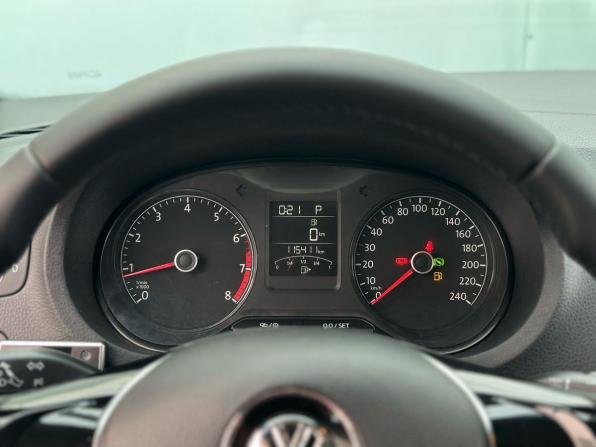 Volkswagen Polo V Рестайлинг с пробегом 2016 года, цена 991 000 рублей, 115250 км, седан, Автокод Объявления