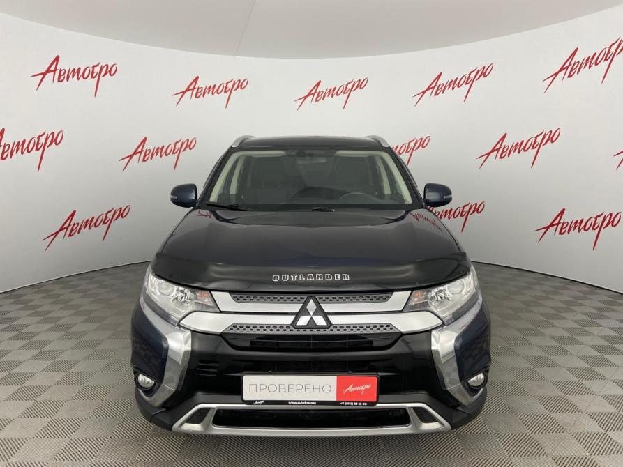 Mitsubishi Outlander III Рестайлинг 3 Псков  - изображение 8