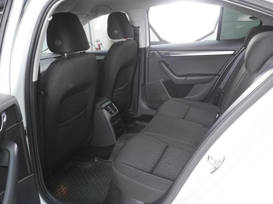 Skoda Octavia III (A7) Рестайлинг Ростов-на-Дону  - изображение 11