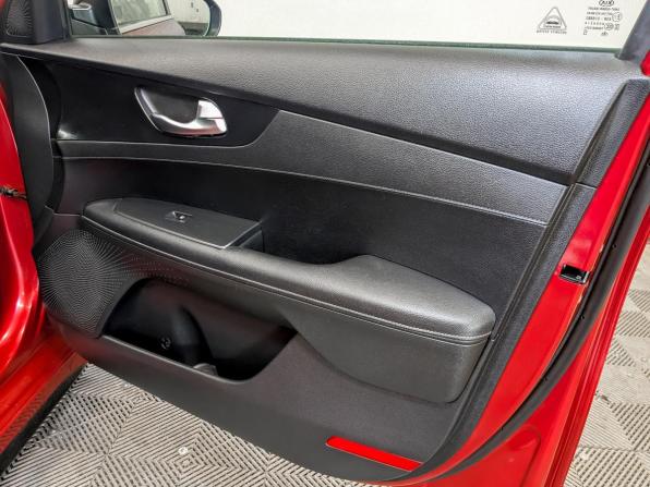 Kia Cerato IV с пробегом 2019 года, цена 1 780 000 рублей, 117107 км, седан, Автокод Объявления