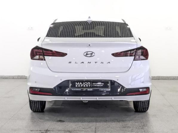 Hyundai Elantra VI (AD) Рестайлинг с пробегом 2020 года, цена 1 840 000 рублей, 98974 км, седан, Автокод Объявления