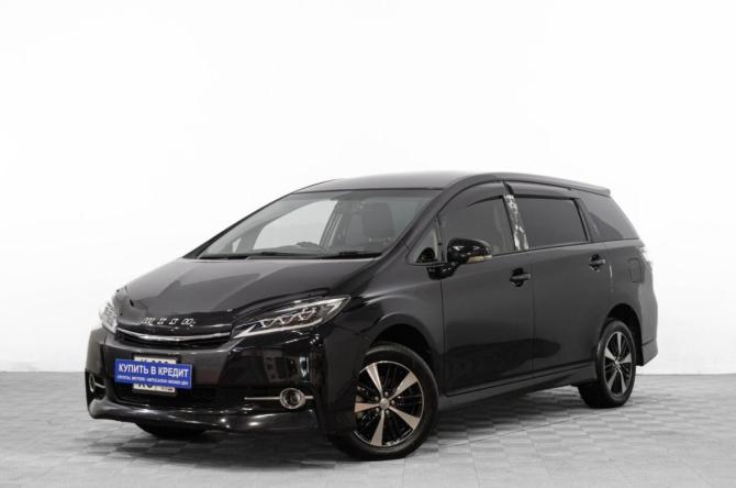 Toyota Wish II Рестайлинг с пробегом 2014 года, цена 1 699 000 рублей, 56000 км, минивэн, Автокод Объявления