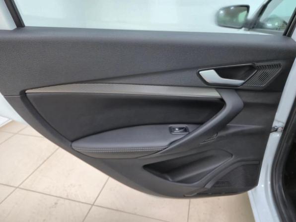 Lada (ВАЗ) Vesta I Рестайлинг (NG) с пробегом 2025 года, цена 1 750 000 рублей, 356 км, седан, Автокод Объявления