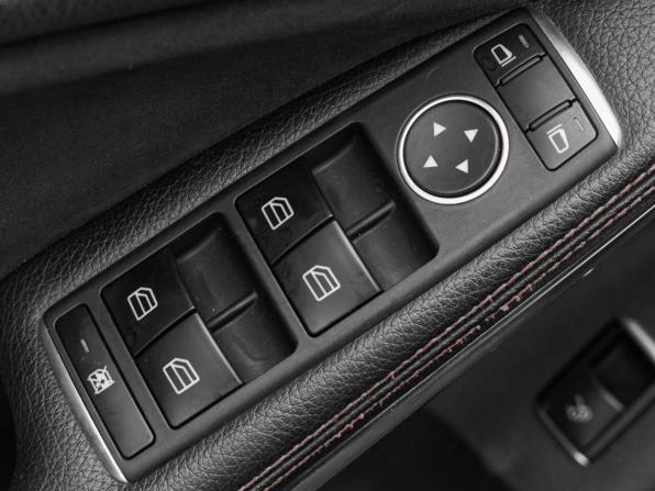 Mercedes-Benz CLA I (C117 X117) с пробегом 2014 года, цена 1 910 000 рублей, 145216 км, седан, Автокод Объявления