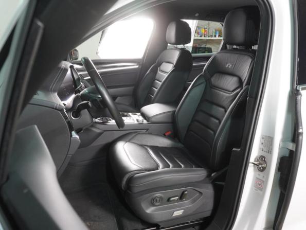 Volkswagen Touareg III с пробегом 2019 года, цена 7 999 000 рублей, 46743 км, внедорожник, Автокод Объявления