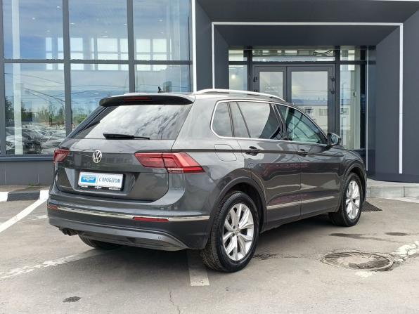Volkswagen Tiguan II с пробегом 2018 года, цена 2 189 000 рублей, 209038 км, внедорожник, Автокод Объявления