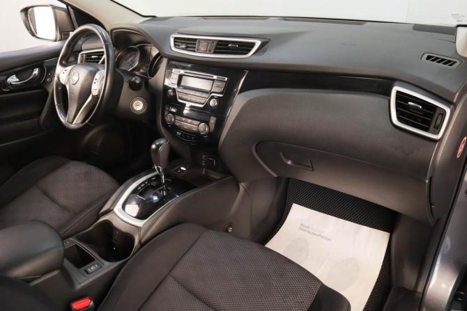 Nissan Qashqai II с пробегом 2017 года, цена 1 659 000 рублей, 98000 км, внедорожник, Автокод Объявления