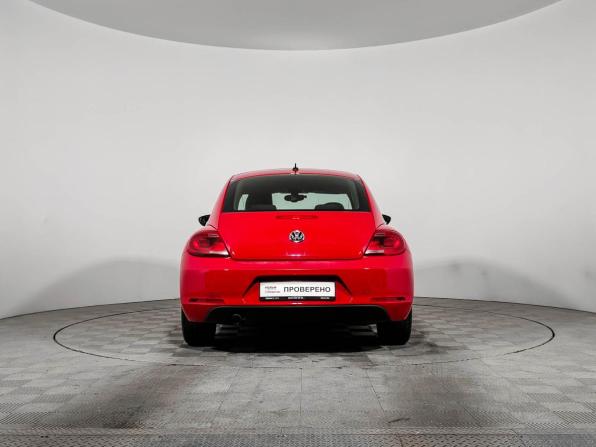 Volkswagen Beetle II (A5) с пробегом 2014 года, цена 1 367 980 рублей, 143217 км, хэтчбек, Автокод Объявления