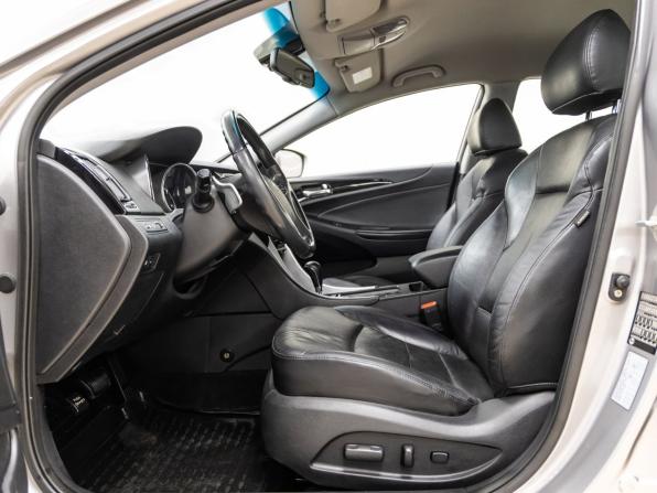 Hyundai Sonata VI (YF) с пробегом 2010 года, цена 1 178 000 рублей, 147476 км, седан, Автокод Объявления