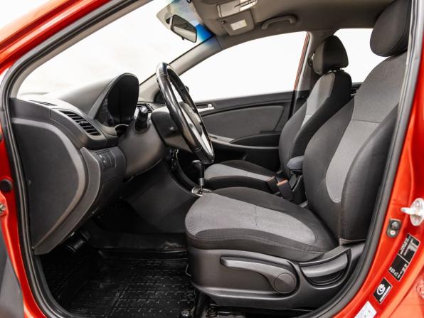 Hyundai Solaris I с пробегом 2012 года, цена 835 000 рублей, 156400 км, седан, Автокод Объявления