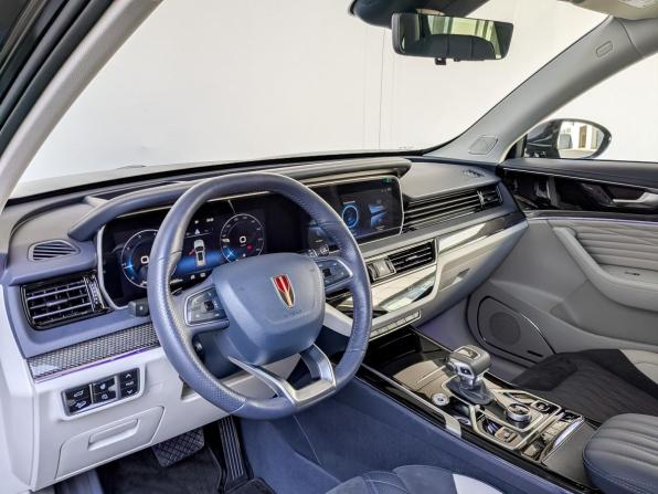 Hongqi HS5 I с пробегом 2023 года, цена 2 850 000 рублей, 14899 км, внедорожник, Автокод Объявления