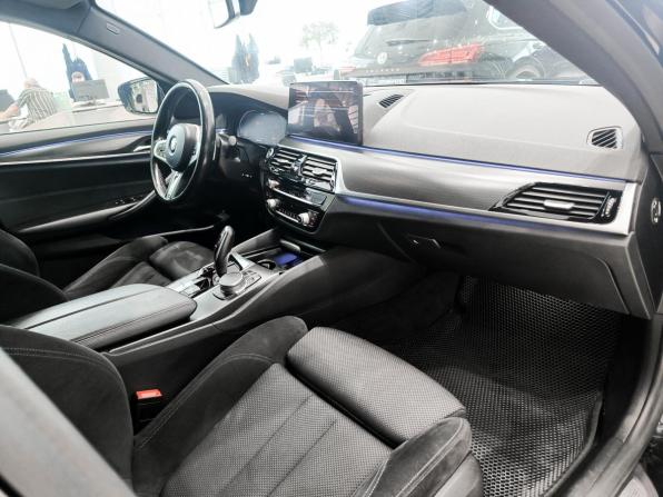 BMW 5 серии VII (G30/G31/G38) Рестайлинг с пробегом 2021 года, цена 4 300 000 рублей, 155384 км, седан, Автокод Объявления