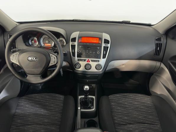 Kia Ceed I с пробегом 2009 года, цена 749 900 рублей, 190579 км, универсал, Автокод Объявления