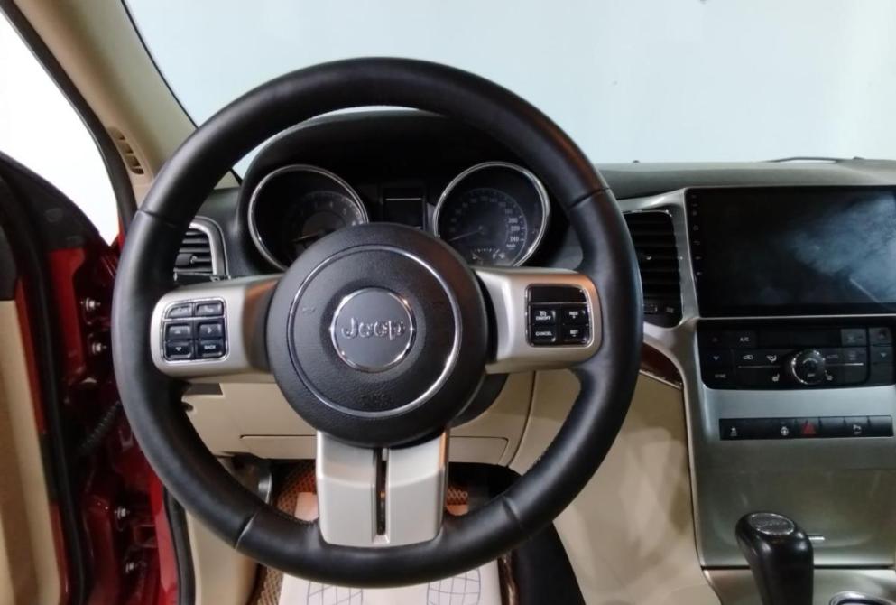 Jeep Grand Cherokee IV (WK2) Саратов  - изображение 18
