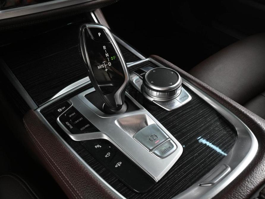 BMW 7 серии VI (G11/G12) Рестайлинг Ростов-на-Дону  - изображение 16