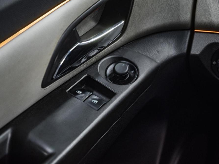Chevrolet Cruze I Рестайлинг Челябинск  - изображение 20