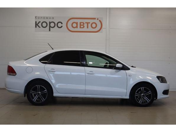 Volkswagen Polo V с пробегом 2014 года, цена 694 000 рублей, 118215 км, седан, Автокод Объявления