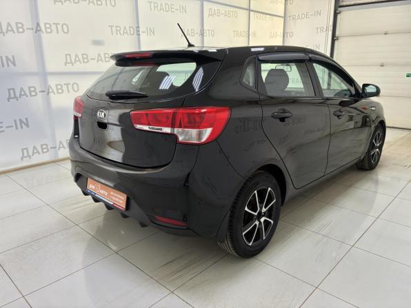 Kia Rio III Рестайлинг с пробегом 2015 года, цена 1 039 000 рублей, 128000 км, хэтчбек, Автокод Объявления