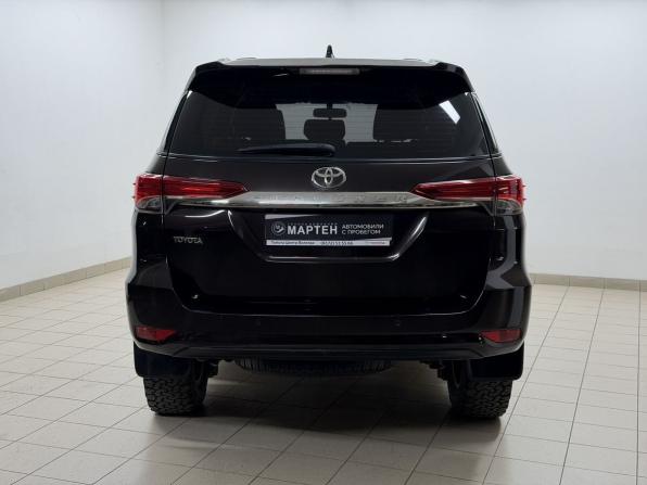 Toyota Fortuner II с пробегом 2018 года, цена 3 420 000 рублей, 103500 км, внедорожник, Автокод Объявления