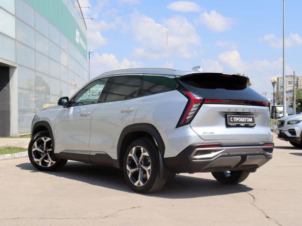 Geely Atlas II с пробегом 2024 года, цена 2 800 000 рублей, 45184 км, внедорожник, Автокод Объявления