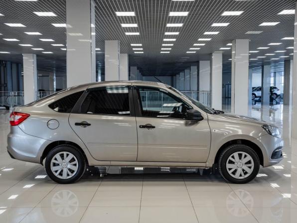 Lada (ВАЗ) Granta I Рестайлинг с пробегом 2019 года, цена 487 000 рублей, 124000 км, лифтбек, Автокод Объявления