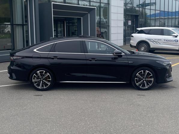 Chery Arrizo 8 с пробегом 2023 года, цена 2 150 000 рублей, 26000 км, седан, Автокод Объявления