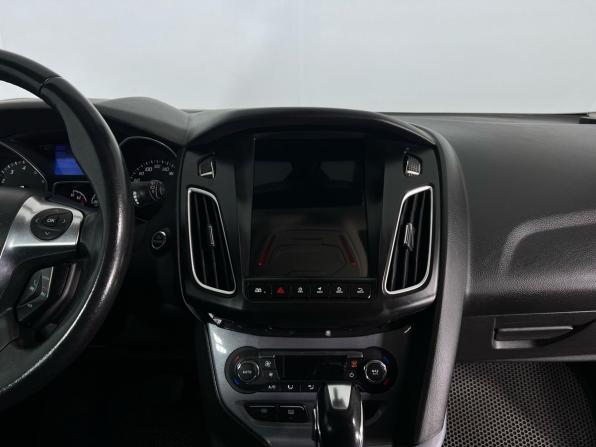 Ford Focus III с пробегом 2012 года, цена 699 000 рублей, 217000 км, хэтчбек, Автокод Объявления