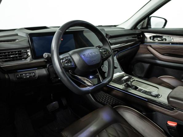 Exeed VX I с пробегом 2023 года, цена 2 995 000 рублей, 26000 км, внедорожник, Автокод Объявления