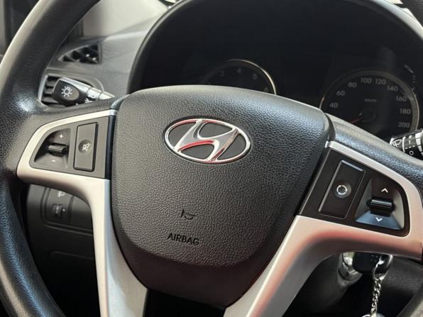 Hyundai Solaris I с пробегом 2012 года, цена 765 100 рублей, 122531 км, хэтчбек, Автокод Объявления