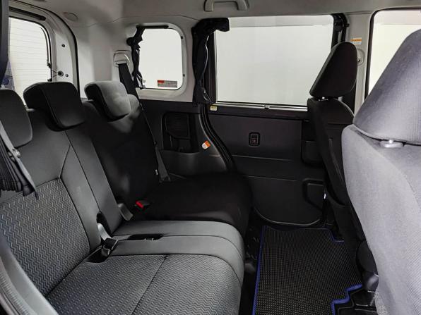 Toyota Roomy I Рестайлинг с пробегом 2021 года, цена 1 550 000 рублей, 88803 км, микровэн, Автокод Объявления