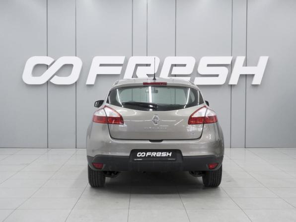 Renault Megane III Рестайлинг с пробегом 2013 года, цена 820 000 рублей, 31128 км, хэтчбек, Автокод Объявления