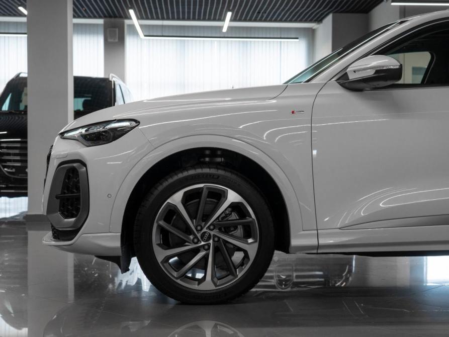 Audi Q5 III Москва  - изображение 30