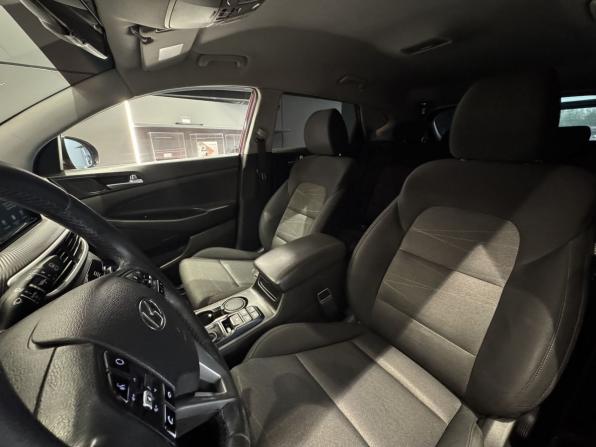 Hyundai Tucson III Рестайлинг с пробегом 2018 года, цена 2 240 000 рублей, 148917 км, внедорожник, Автокод Объявления
