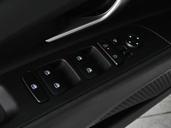 Hyundai Elantra VII (CN7) Рестайлинг с пробегом 2023 года, цена 2 249 000 рублей, 51919 км, седан, Автокод Объявления