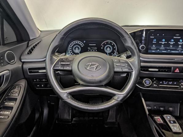 Hyundai Sonata VIII (DN8) с пробегом 2022 года, цена 2 300 000 рублей, 91868 км, седан, Автокод Объявления