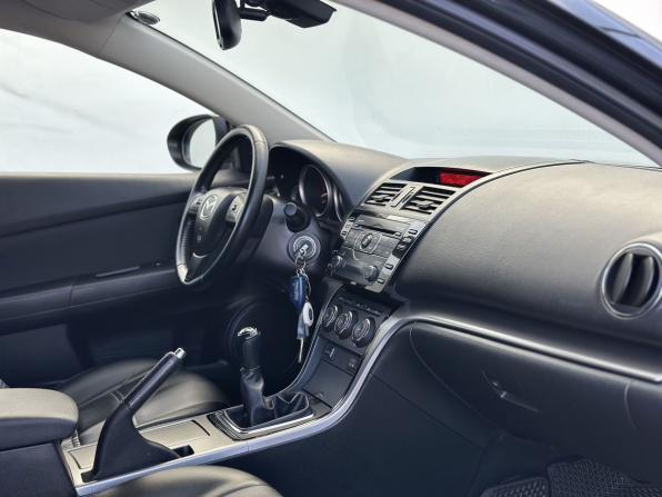 Mazda 6 II (GH) Рестайлинг с пробегом 2010 года, цена 890 000 рублей, 211048 км, седан, Автокод Объявления
