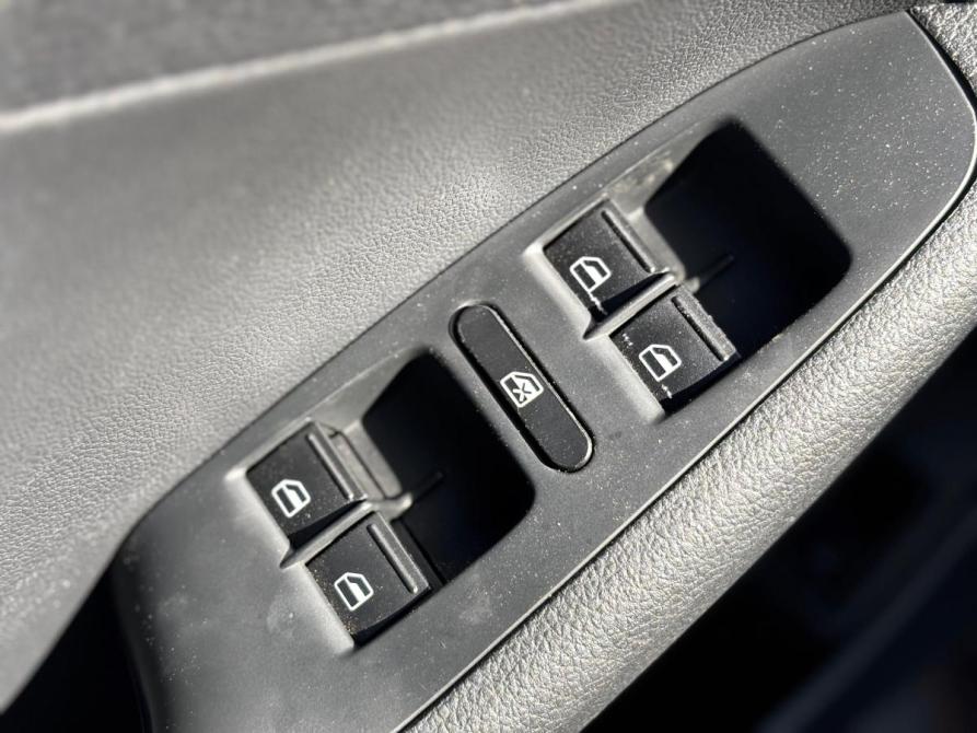 Volkswagen Jetta VI Рестайлинг Альметьевск  - изображение 12