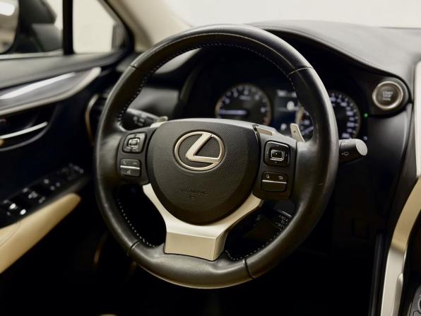 Lexus NX I Рестайлинг с пробегом 2019 года, цена 3 850 000 рублей, 50129 км, внедорожник, Автокод Объявления
